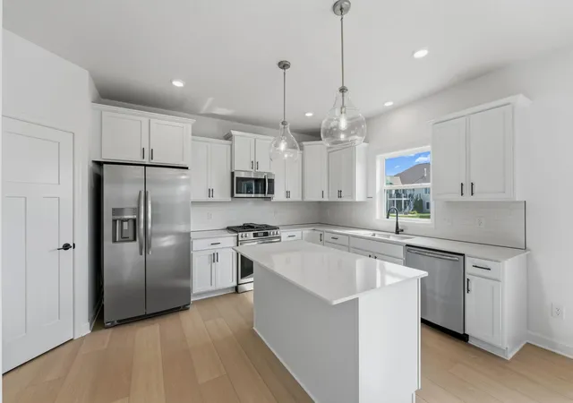 Photo 3 of Single family home for sale at 1921 Ravine Rd, Carver, MN 55315 | MLS# 7109320 | Listing updated on 2026-09-15