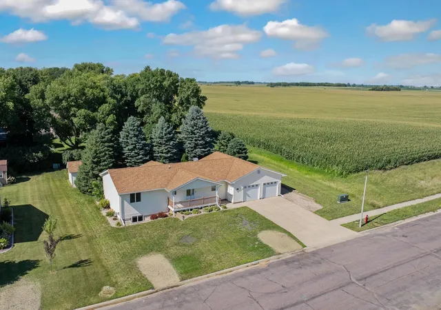 Single family home for sale at 1315 Adams Ave, Fairmont, MN 56031 | MLS# 7109548