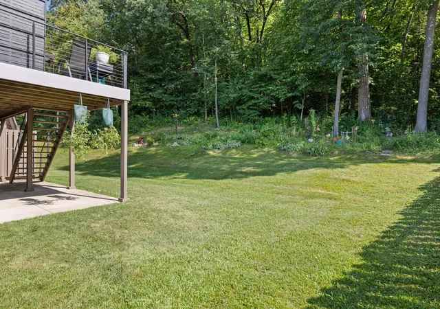 Photo 2 of Single family home for sale at 164 Kingswood Dr, Red Wing, MN 55066 | MLS# 7109613 | Listing updated on 2026-09-14