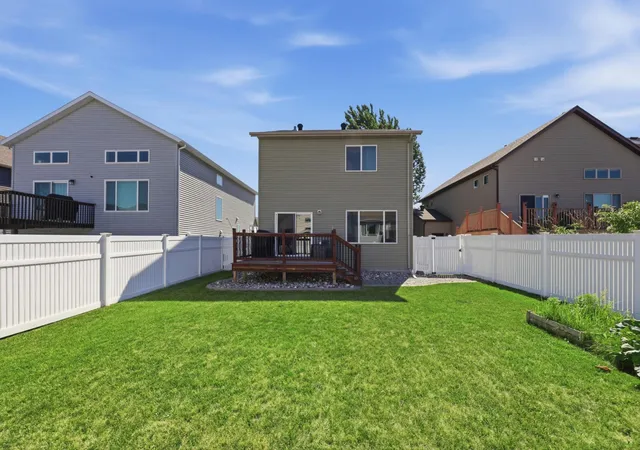 Photo 3 of Sale Pending at 4873 53rd Street S, Fargo, ND 58104 | MLS# 7109681 | Listing updated on 2026-09-23