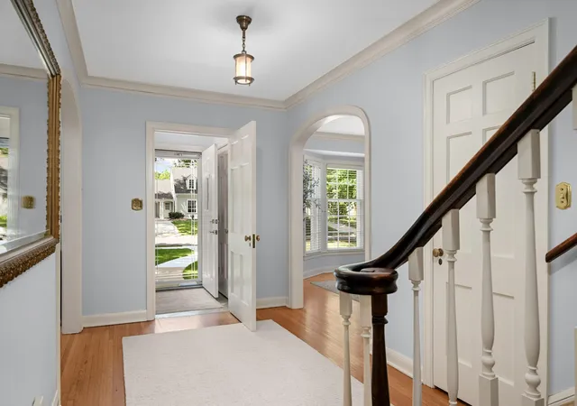 Photo 3 of Single family home for sale at 3721 Glenhurst Ave, Minneapolis, MN 55416 | MLS# 7110101 | Listing updated on 2026-09-15