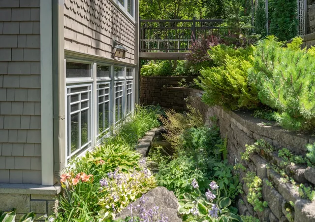 Photo 3 of Single family home for sale at 53 W Lake Blvd, Winona, MN 55987 | MLS# 7110230 | Listing updated on 2026-10-30