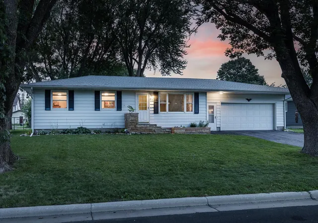 Photo 1 of Single family home for sale at 213 3rd Street S, Gaylord, MN 55334 | MLS# 7110525 | Listing updated on 2026-09-15