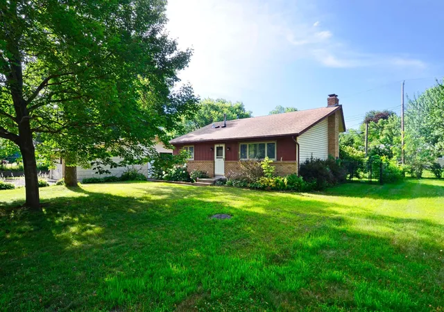 Photo 2 of Sale Pending at 6609 74 1/2 Ave N, Brooklyn Park, MN 55428 | MLS# 7110618 | Listing updated on 2026-09-12