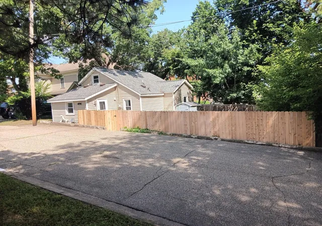 Photo 3 of Sale Pending at 204 3rd Street E, Hastings, MN 55033 | MLS# 7110645 | Listing updated on 2026-09-11
