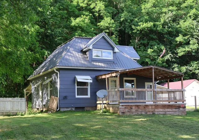 Photo 4 of Sale Pending at 115 4th Avenue, Cashton, WI 54619 | MLS# 7110755 | Listing updated on 2026-09-10