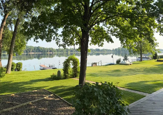 Photo 3 of Single family home for sale at 1037 Hamlet Dr N, Avon, MN 56310 | MLS# 7110758 | Listing updated on 2026-09-11