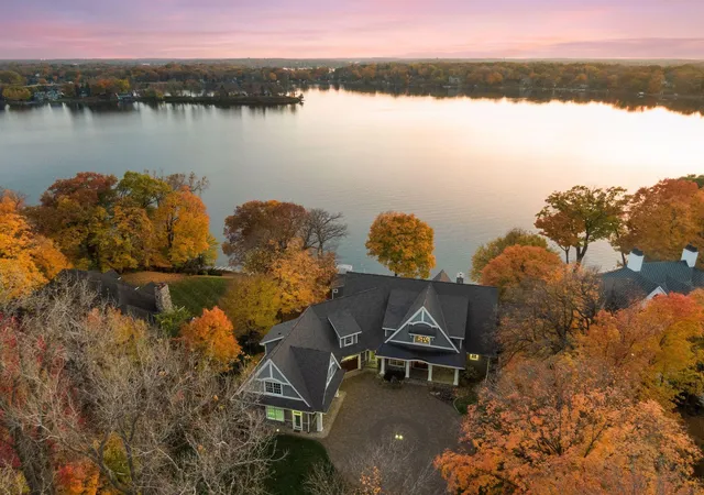Photo 1 of Mansion for sale at 1065 Tonkawa Rd, Long Lake, MN 55356 | MLS# 7110790 | Listing updated on 2026-09-15