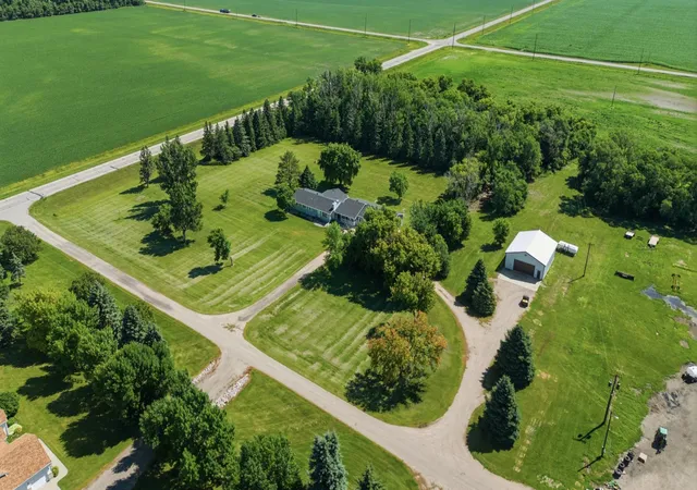 Photo 3 of Single family home for sale at 6775 50th Avenue S, Sabin, MN 56580 | MLS# 7110816 | Listing updated on 2026-10-06