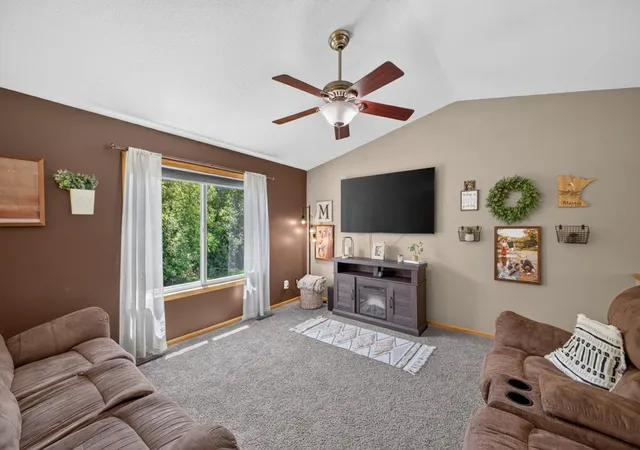 Photo 2 of Single family home for sale at 722 3rd Street Ne, Byron, MN 55920 | MLS# 7110918 | Listing updated on 2026-09-11