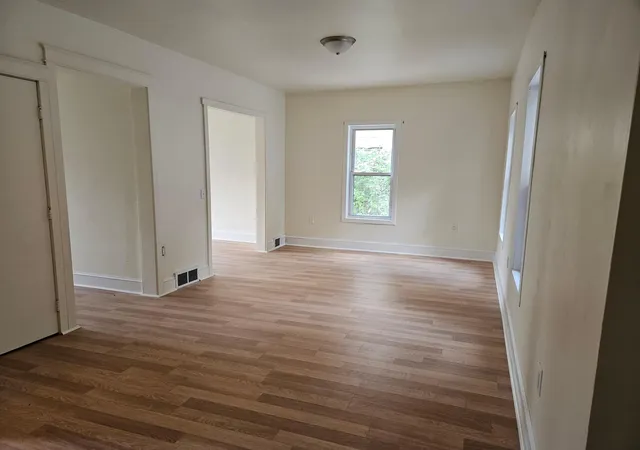 Photo 3 of Single family home for sale at 22 2nd Street SE, Faribault, MN 55021 | MLS# 7110991 | Listing updated on 2026-09-15