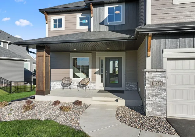 Photo 1 of Single family home for sale at 15717 Aquila Ave, Savage, MN 55378 | MLS# 7111171 | Listing updated on 2026-09-11