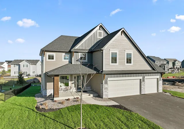 Photo 2 of Single family home for sale at 15717 Aquila Ave, Savage, MN 55378 | MLS# 7111171 | Listing updated on 2026-09-11