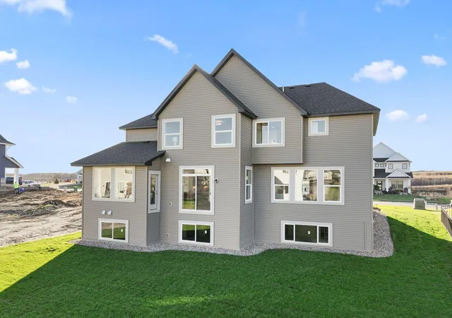 Photo 3 of Single family home for sale at 15717 Aquila Ave, Savage, MN 55378 | MLS# 7111171 | Listing updated on 2026-09-11