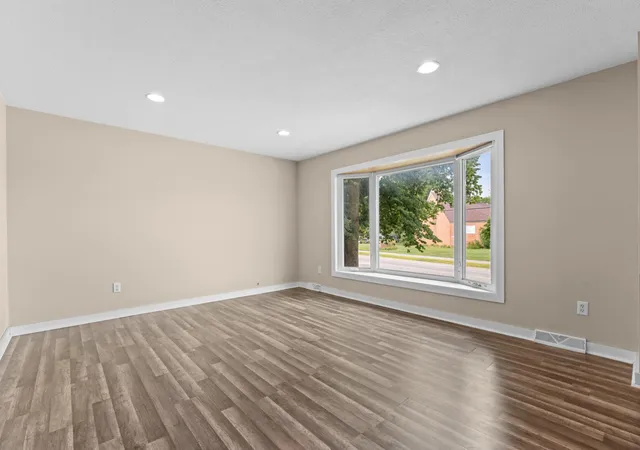 Photo 2 of Single family home for sale at 3816 18th Avenue Nw, Rochester, MN 55901 | MLS# 7111216 | Listing updated on 2026-09-15