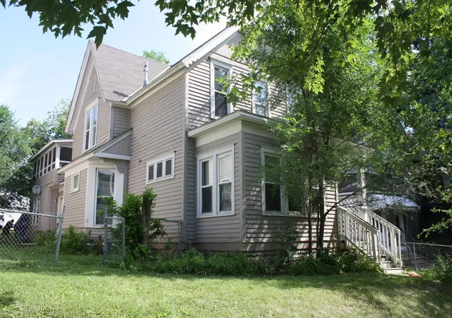 Multi family home for sale at 833 3rd Street E, Saint Paul, MN 55106 | MLS# 7111352