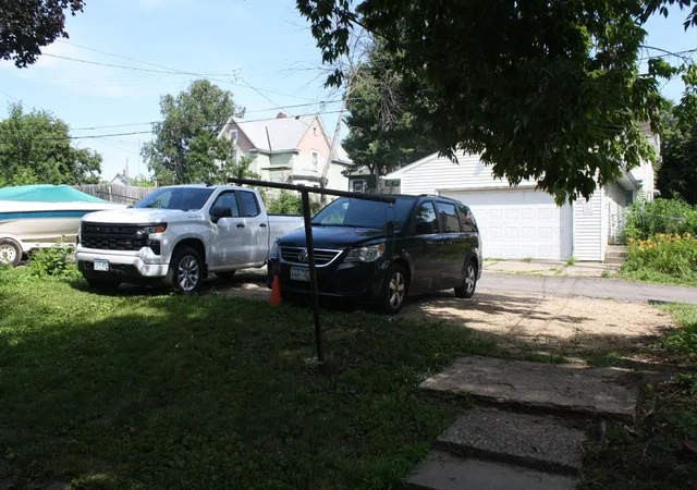 Photo 3 of House for sale at 833 3rd Street E, Saint Paul, MN 55106 | MLS# 7111352 | Listing updated on 2026-09-14