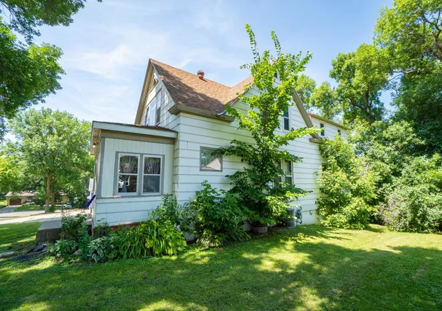 Photo 3 of Single family home for sale at 411 E Gustavus Ave, Fergus Falls, MN 56537 | MLS# 7111491 | Listing updated on 2026-09-14