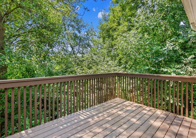 Photo 4 of Sale Pending at 18258 Cascade Dr, Eden Prairie, MN 55347 | MLS# 7111605 | Listing updated on 2026-09-25