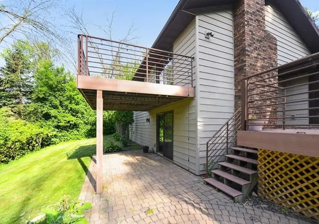 Photo 3 of Sale Pending at 4110 Juneau Ln N, Minneapolis, MN 55446 | MLS# 7111617 | Listing updated on 2026-09-11