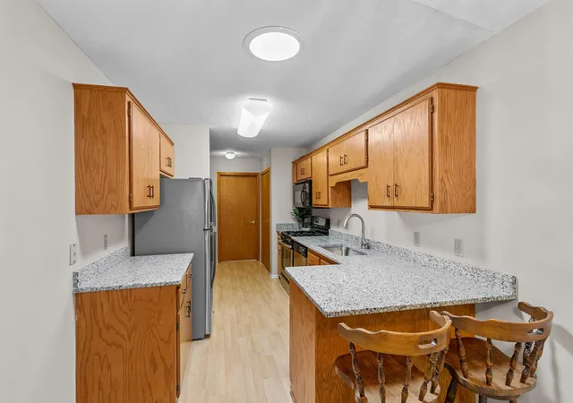 Photo 4 of Sale Pending at 659 Belland Ave, Saint Paul, MN 55127 | MLS# 7111703 | Listing updated on 2026-09-15