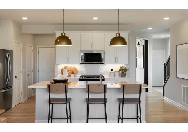 Photo 4 of Sale Pending at 17960 Genoa Dr, Lakeville, MN 55044 | MLS# 7111990 | Listing updated on 2026-09-10