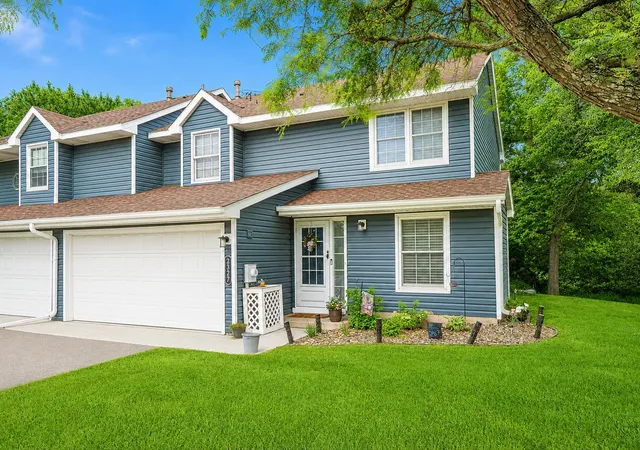Photo 1 of Single family home for sale at 2327 Grange Ave N, Saint Paul, MN 55128 | MLS# 7112070 | Listing updated on 2026-10-06
