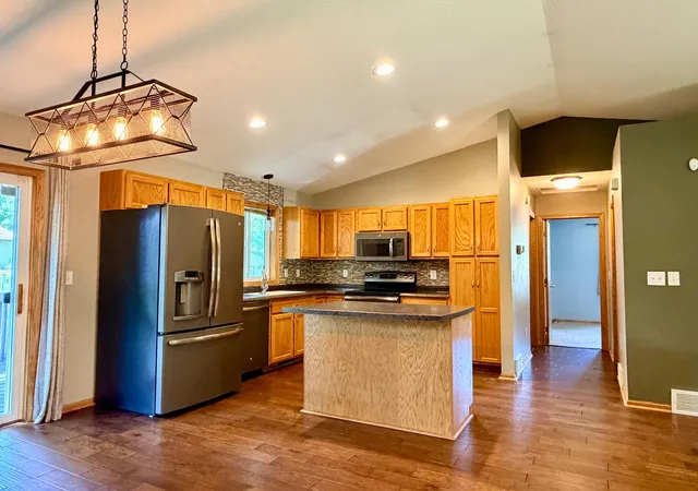 Photo 2 of Single family home for sale at 2110 Darling Ave E, Alexandria, MN 56308 | MLS# 7112392 | Listing updated on 2026-10-05