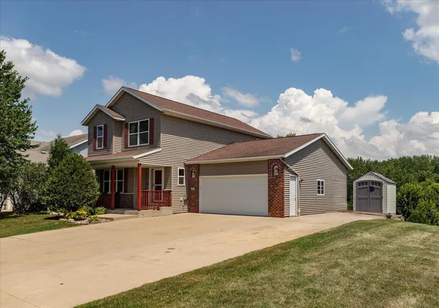 Photo 1 of Single family home for sale at 1012 3rd Avenue Ne, Byron, MN 55920 | MLS# 7112460 | Listing updated on 2026-09-10