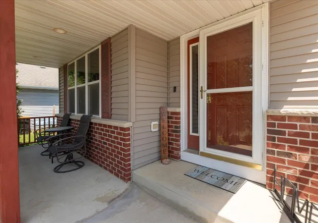 Photo 2 of Single family home for sale at 1012 3rd Avenue Ne, Byron, MN 55920 | MLS# 7112460 | Listing updated on 2026-09-10