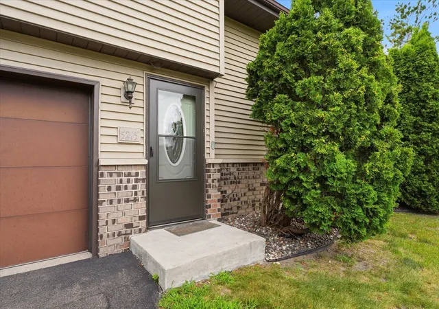 Photo 3 of Sale Pending at 5215 84th Court N, Minneapolis, MN 55443 | MLS# 7112525 | Listing updated on 2026-09-15