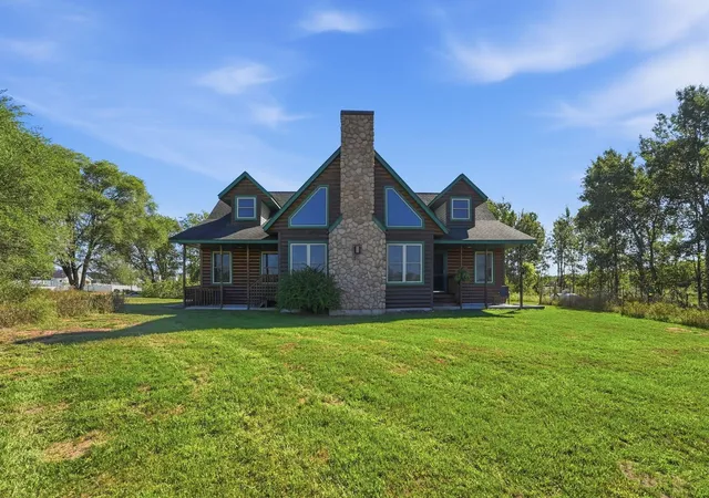 Single family home for sale at 2780 229th Avenue NW, Bethel, MN 55005 | MLS# 7112610