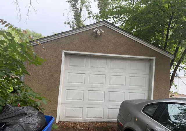 Photo 3 of Single family home for sale at 988 Fremont Ave, Saint Paul, MN 55106 | MLS# 7112883 | Listing updated on 2026-10-08