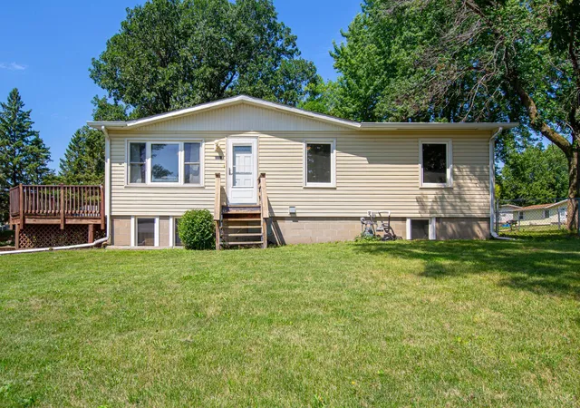 Photo 2 of Single family home for sale at 2234 3rd Avenue Nw, Owatonna, MN 55060 | MLS# 7113332 | Listing updated on 2026-09-15
