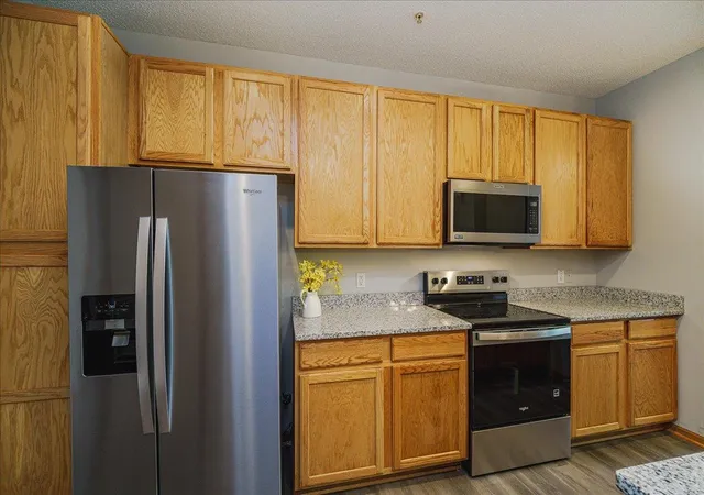 Photo 4 of Sale Pending at 17608 68th Place N, Maple Grove, MN 55311 | MLS# 7113371 | Listing updated on 2026-09-14