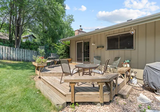 Photo 2 of Sale Pending at 5986 Mckinley St Ne, Minneapolis, MN 55432 | MLS# 7113389 | Listing updated on 2026-09-11