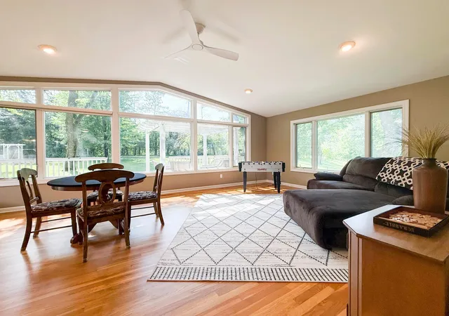 Photo 4 of Single family home for sale at 2211 Lenwood Dr SW, Rochester, MN 55902 | MLS# 7113518 | Listing updated on 2026-09-15