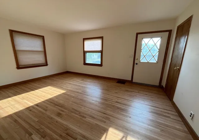 Photo 2 of Single family home for sale at 5817 42nd Avenue S, Minneapolis, MN 55417 | MLS# 7113527 | Listing updated on 2026-09-11