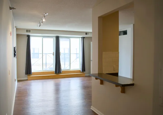 Photo 3 of Condo for sale at 445 Wacouta St #201, Saint Paul, MN 55101 | MLS# 7113566 | Listing updated on 2026-09-15