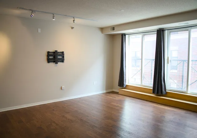 Photo 3 of Condo for sale at 445 Wacouta St #201, Saint Paul, MN 55101 | MLS# 7113566 | Listing updated on 2026-09-15