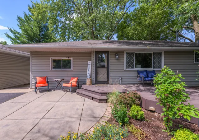 Photo 3 of Sale Pending at 2024 Maple St, Hastings, MN 55033 | MLS# 7113872 | Listing updated on 2026-09-08