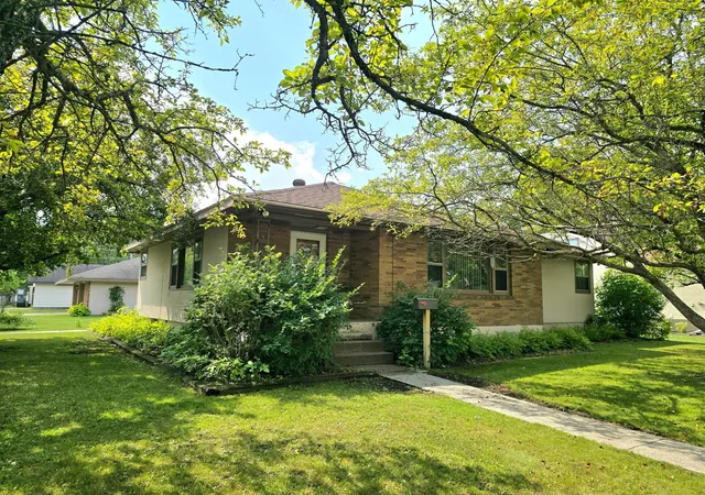 Photo 1 of Single family home for sale at 1301 9th Street, International Falls, MN 56649 | MLS# 7113976 | Listing updated on 2026-09-15