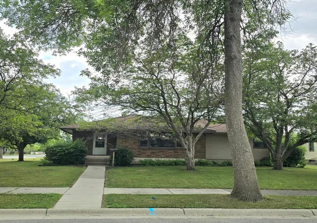 Photo 2 of Single family home for sale at 1301 9th Street, International Falls, MN 56649 | MLS# 7113976 | Listing updated on 2026-09-15