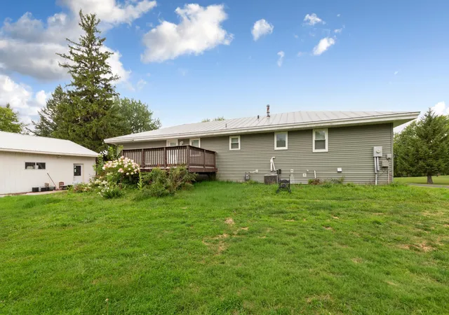 Photo 2 of Single family home for sale at 616 1st Street N, Montgomery, MN 56069 | MLS# 7113995 | Listing updated on 2026-09-09