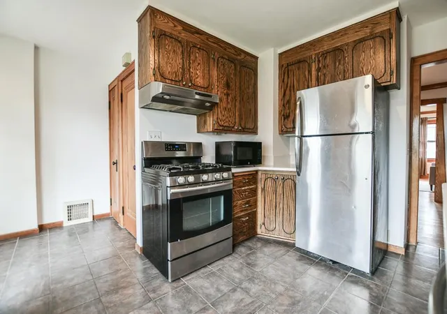 Photo 4 of Single family home for sale at 2422 Jefferson St NE, Minneapolis, MN 55418 | MLS# 7114140 | Listing updated on 2026-09-12