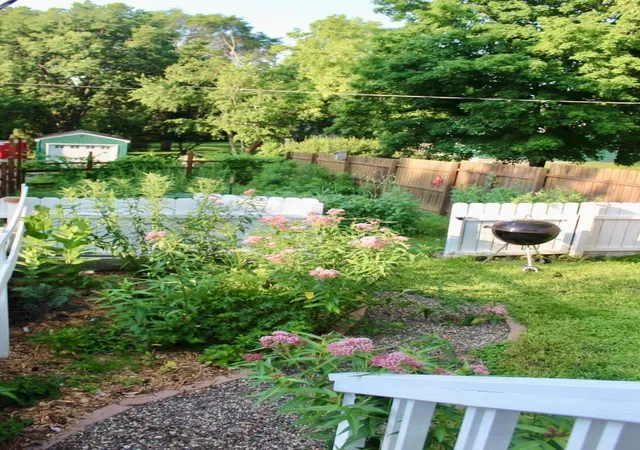 Photo 4 of Sale Pending at 319 W Douglas Ave, Fergus Falls, MN 56537 | MLS# 7114353 | Listing updated on 2026-09-30