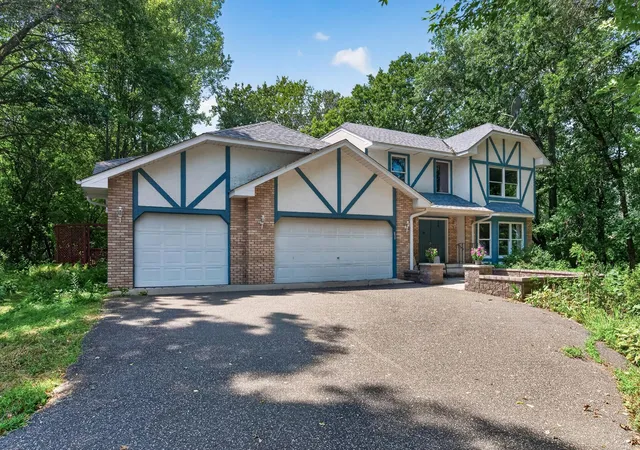 Photo 1 of Single family home for sale at 1901 Bloom Ct, Hugo, MN 55038 | MLS# 7114419 | Listing updated on 2026-09-14