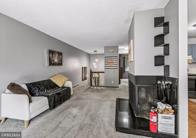 Photo 3 of Single family home for sale at 4384 Arden View Ct, Saint Paul, MN 55112 | MLS# 7114428 | Listing updated on 2026-09-10