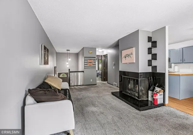 Photo 4 of Single family home for sale at 4384 Arden View Ct, Saint Paul, MN 55112 | MLS# 7114428 | Listing updated on 2026-09-10