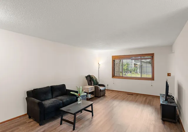 Listing Photo 5 - Condo for sale in building located at 4100 3rd St NE, Columbia Heights, MN 55421 - Unit #103